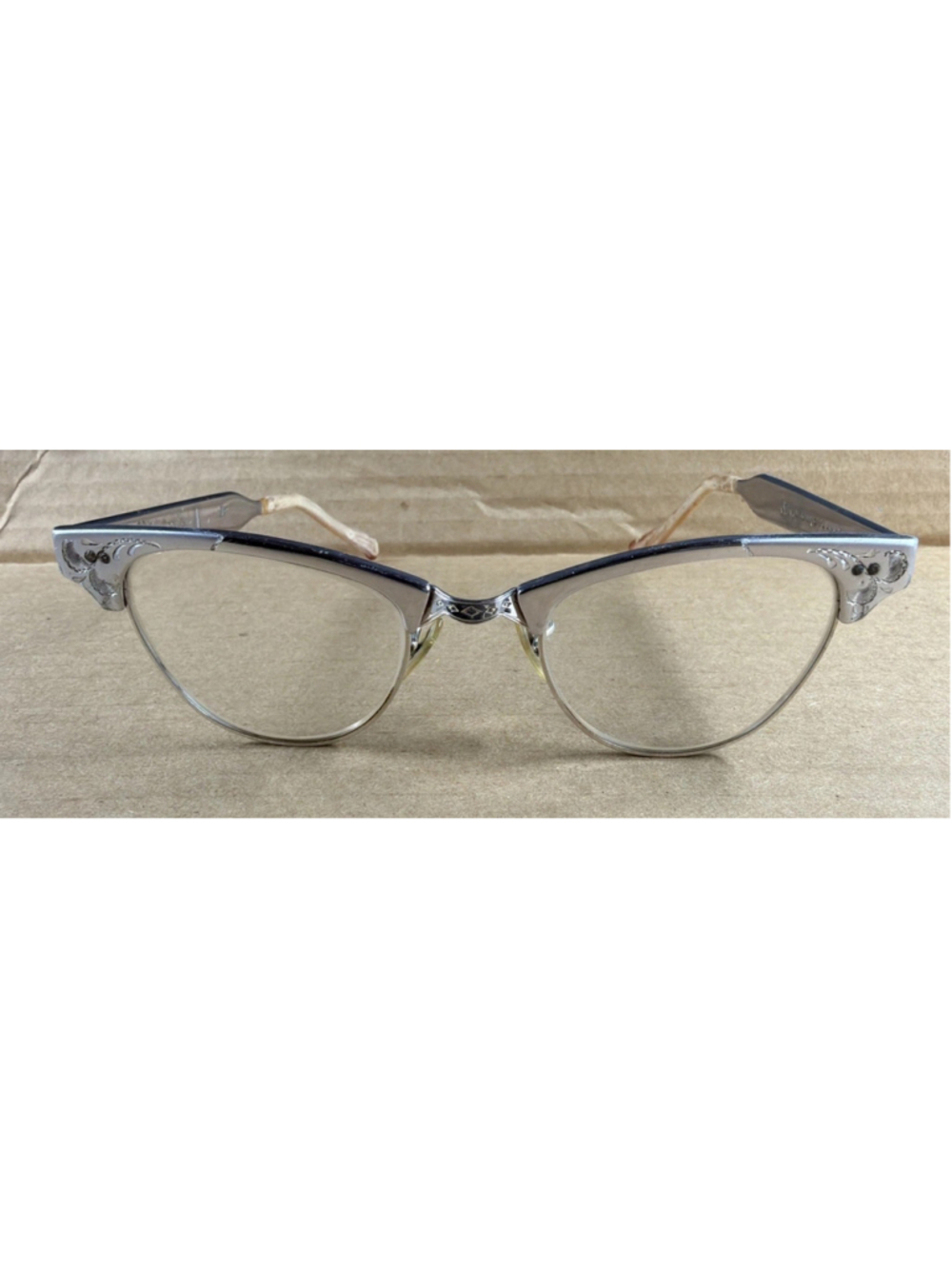 Vintage 1950s-60s Cat Eye Glasses American Optical Etched Engraved